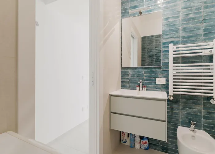 Guesthost - Bright Bocconi Apartmán